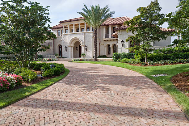 Professional Driveway Pavers in Mcnary, AZ